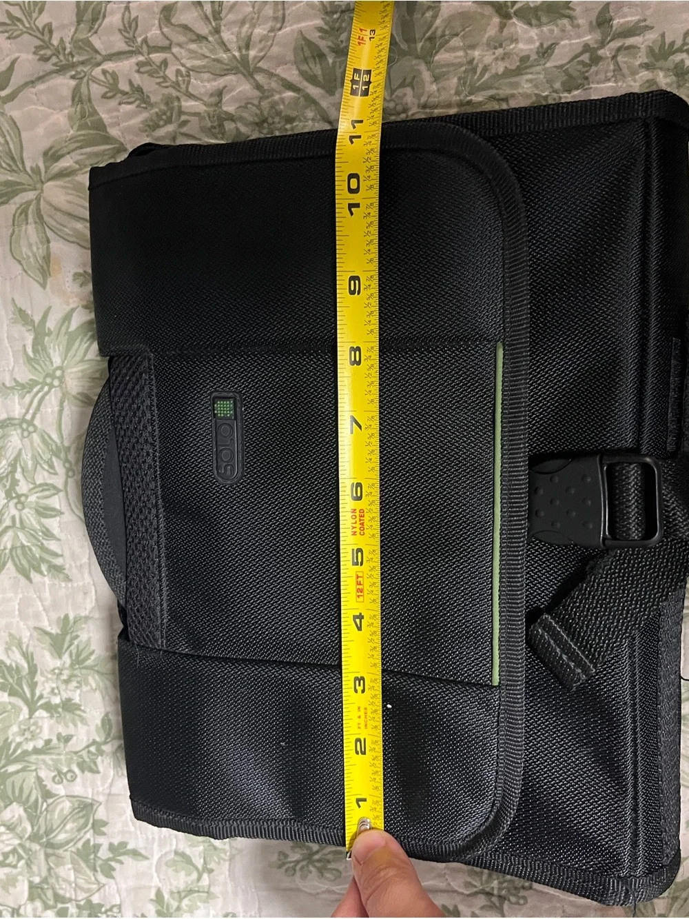 Solo Tech Collection Check Fast Security Multi Purpose Case Bag Carrier Luggage